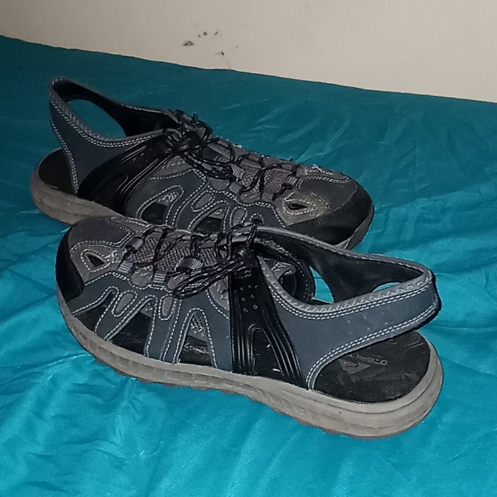 Sandels - Picture 2 of 3